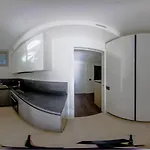 Cremona Inn Aparthotel 4*