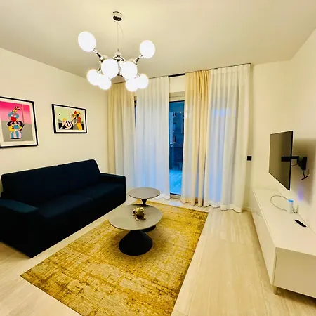 Cremona Inn Aparthotel 4* クレモナ