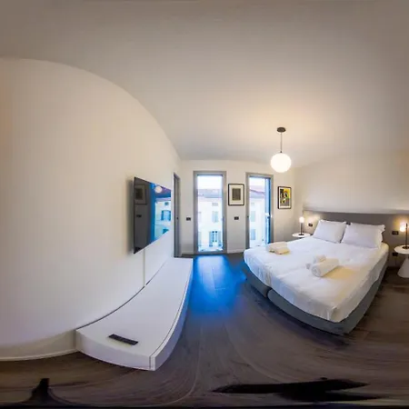 Cremona Inn Aparthotel アパートホテル