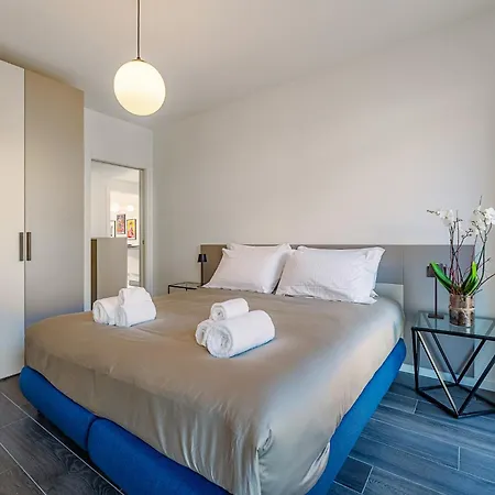 Cremona Inn Aparthotel 4*