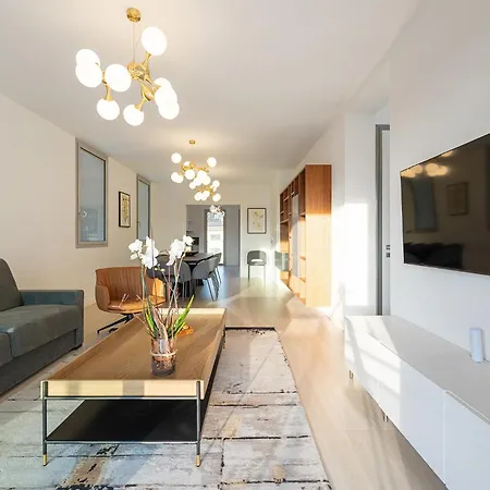 Cremona Inn Aparthotel 4*