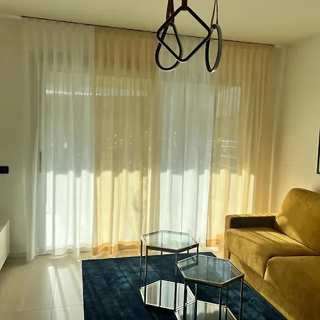 アパートホテル Cremona Inn Aparthotel 4*