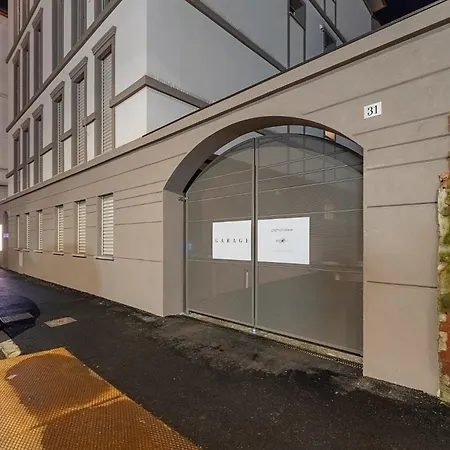 Cremona Inn Aparthotel 4*
