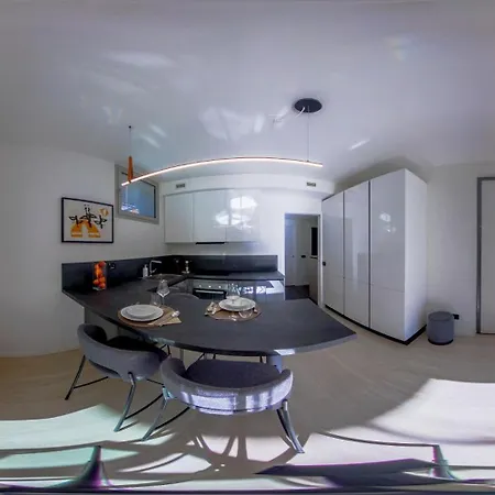 Cremona Inn Aparthotel Hotel apartamentowy Cremona