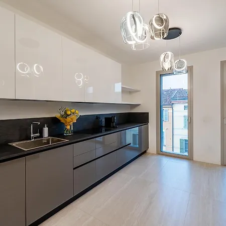 Cremona Inn Aparthotel