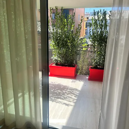 Cremona Inn Aparthotel Hotel apartamentowy