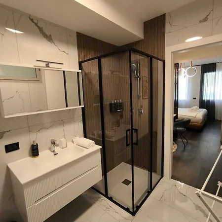 Aparthotel Cremona Inn Aparthotel 4*